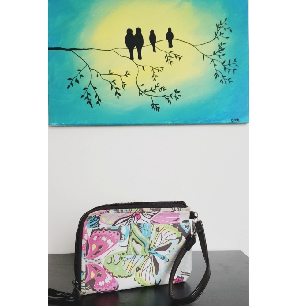 Thirty-one Wristlet